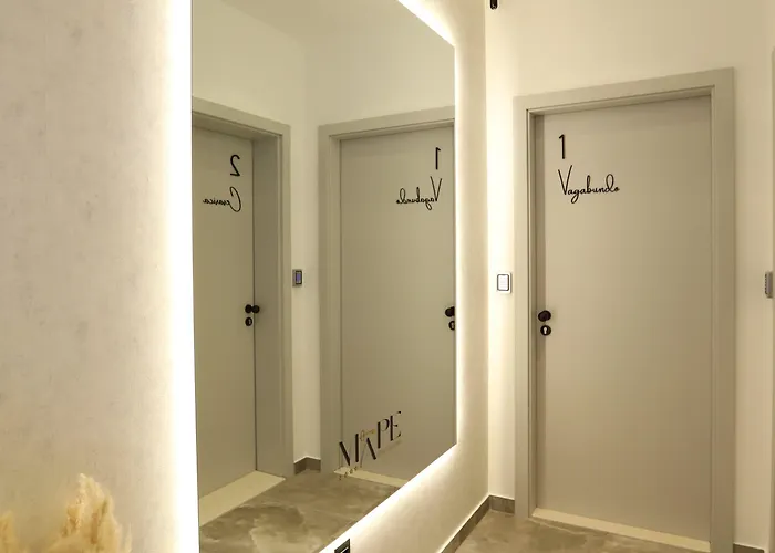 Ma Pe Luxury Split