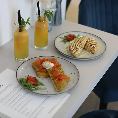 Ma Pe Luxury ゲストハウス 4*